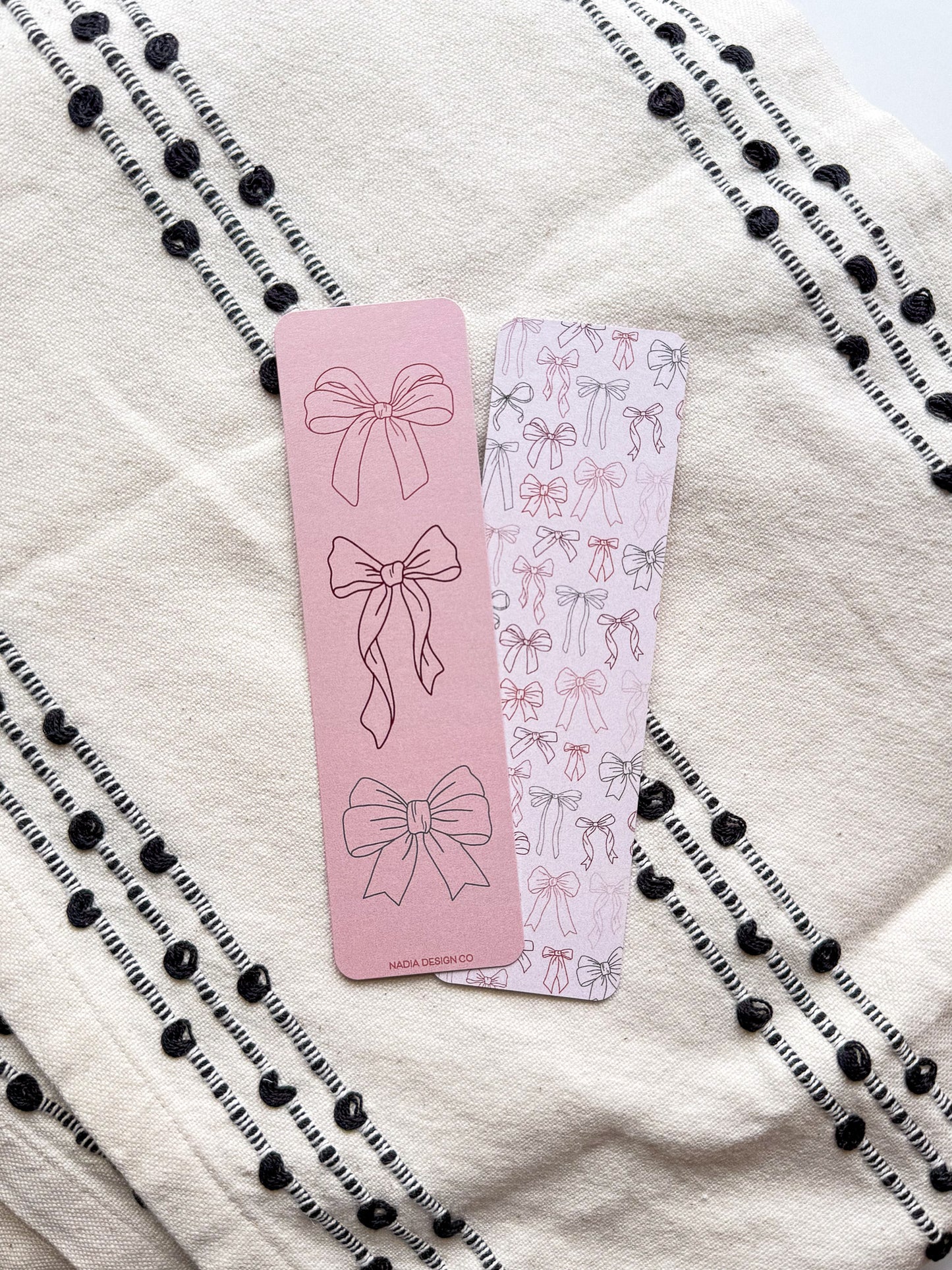 Bow Bookmark