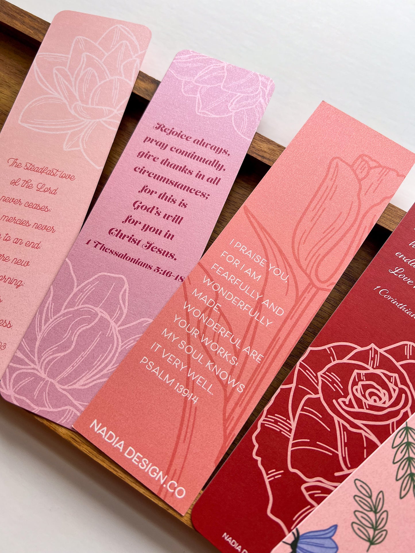 Floral Theme Bible Verse Bookmarks - 5 Pack