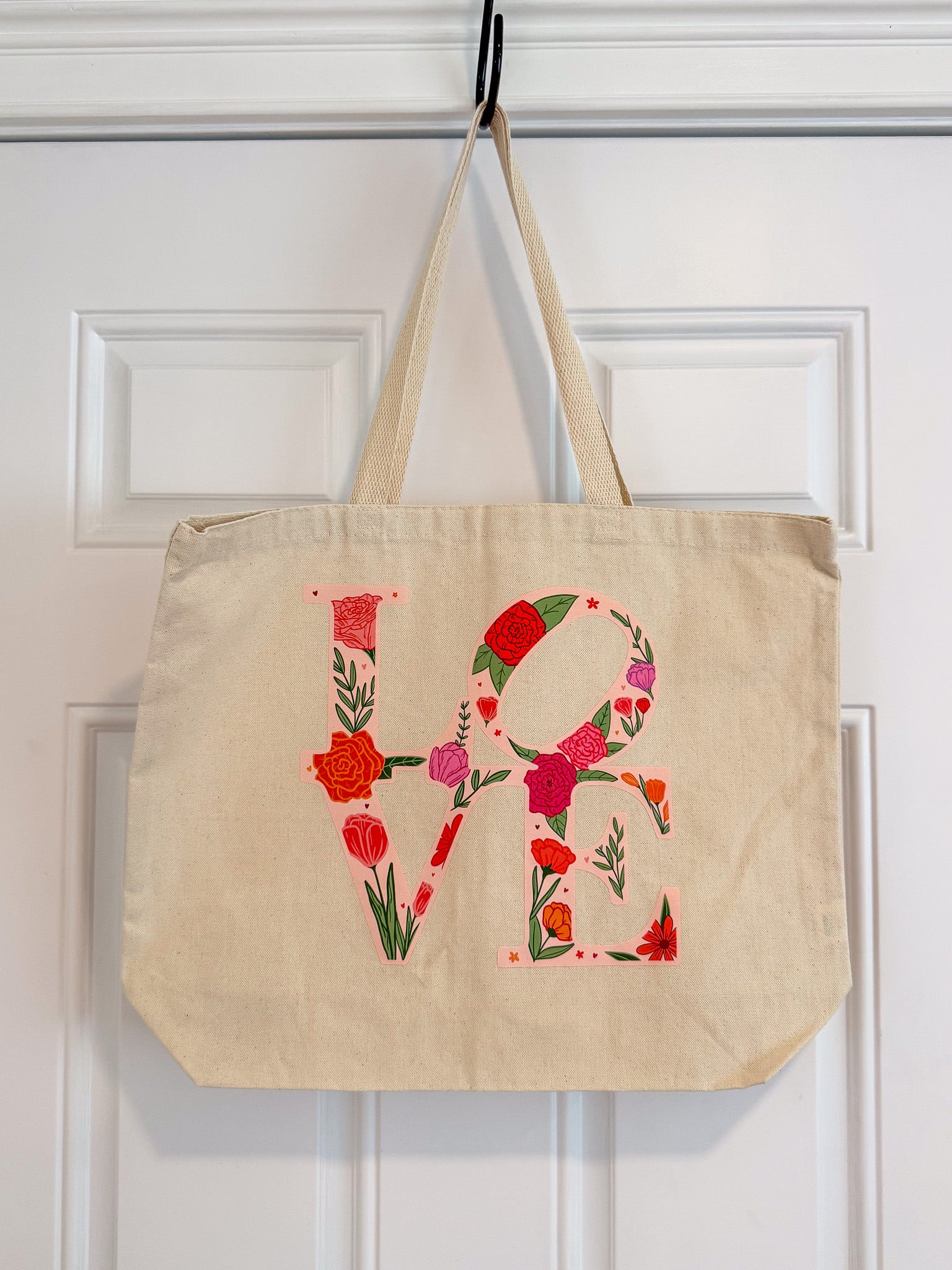 Love Jumbo 25L Tote