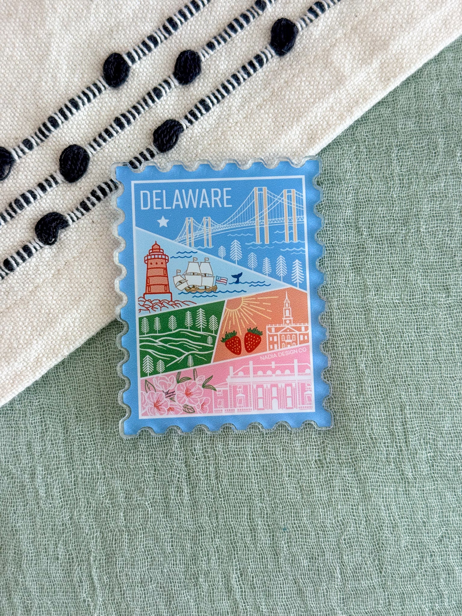 Delaware Acrylic Magnet
