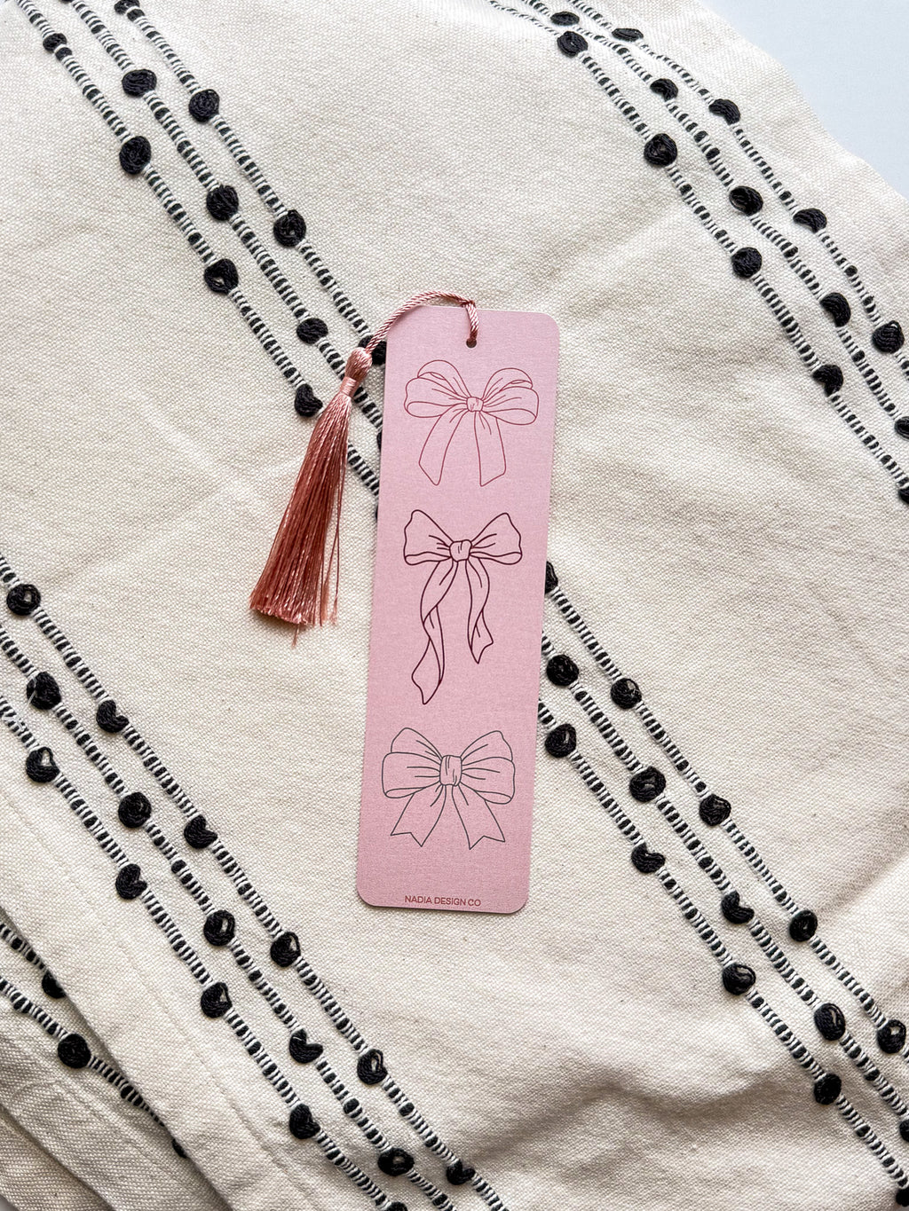 Bow Bookmark